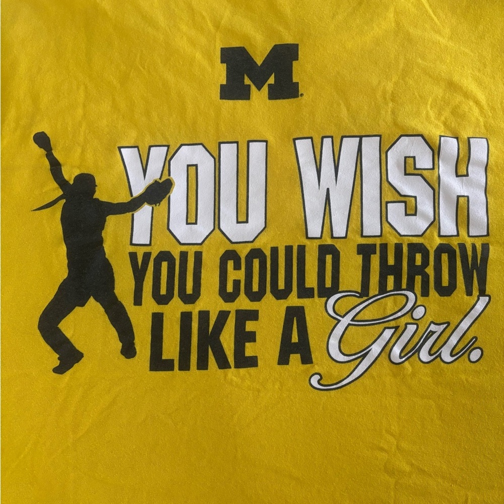 University of Michigan Softball T-Shirt size Medium